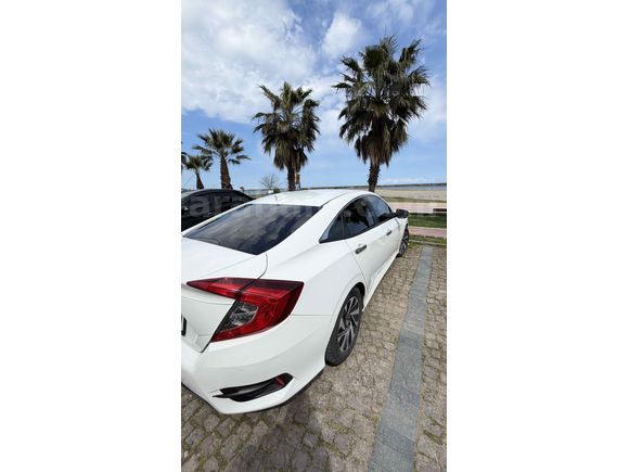 Sahibinden Honda Civic 1.6i VTEC Eco Executive 2018 Model 