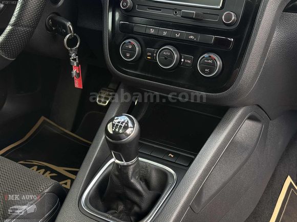 MK AUTO'DAN 2015 CAM TAVANLI HATASIZ SCİROCCO