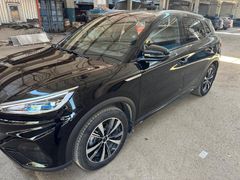 BYD ATTO 3 -2025 OCAK TRAFİK TESCİLLİ SİYAH İNCİ ( İÇİDE SİYAH ) 