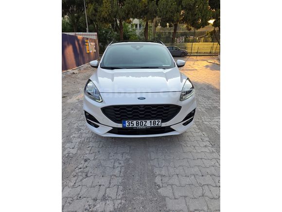 Sahibinden Ford Kuga 1.5 EcoBoost ST Line 2023 Model Teknoloji Paketli, İnci Beyazı