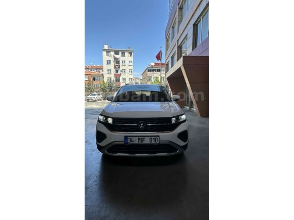 Okul Yöneticisinden Volkswagen T-Cross 1.0 TSI Life 2024 Model 