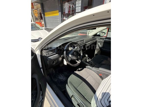 Sahibinden Skoda SuperB 1.6 TDI Style 2017 Model 