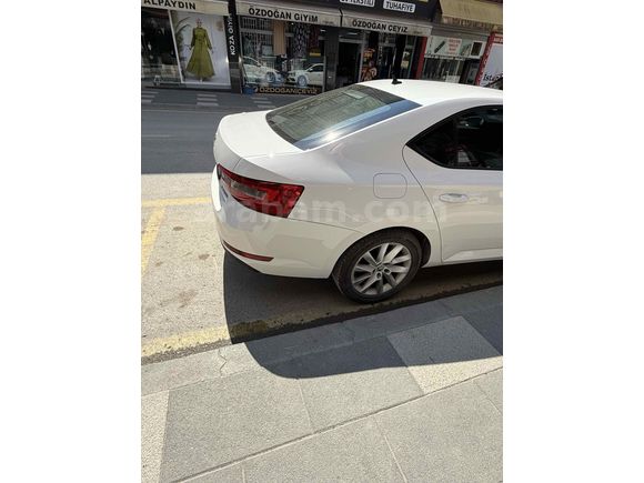 Sahibinden Skoda SuperB 1.6 TDI Style 2017 Model 