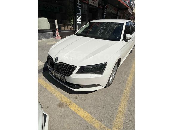 Sahibinden Skoda SuperB 1.6 TDI Style 2017 Model 