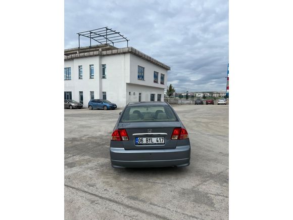 Sahibinden Honda Civic 1.6 i LS 2005 Model