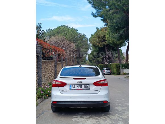 Sahibinden Ford Focus 1.6 TDCi Titanium X 2012 Model