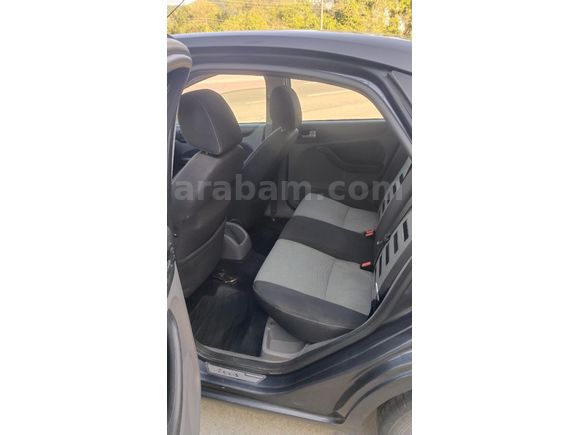 Orjinal kazasız Ford focus