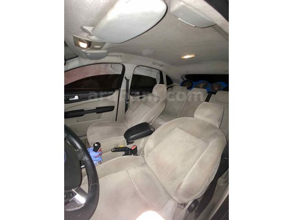 Sahibinden Ford Focus 1.6 Ghia 2005 Model 