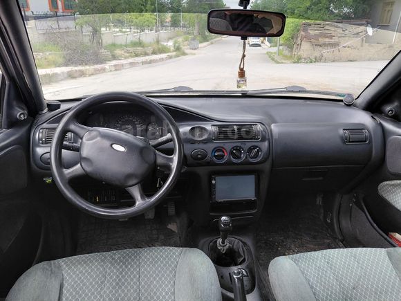 Sahibinden Ford Escort 1.6 CLX 1997 Model