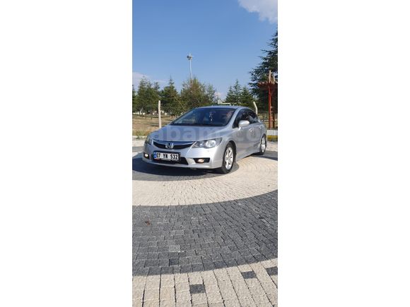 Sahibinden Honda Civic 1.6i VTEC Premium 2012 Model