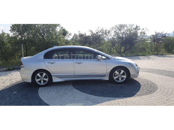 Sahibinden Honda Civic 1.6i VTEC Premium 2012 Model