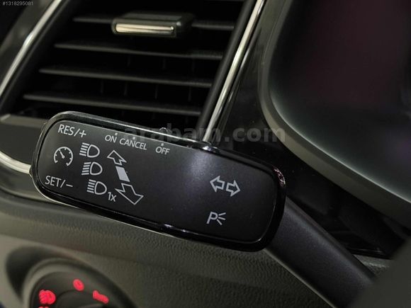ORJİNAL 151 BİN KM BOYASIZ DSG-ACT 150 HP HAYALET-KEYLESS GO
