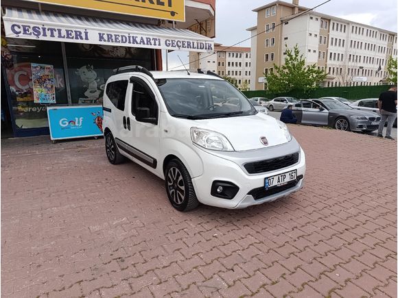 Sahibinden Fiat Fiorino Panorama 1.3 Multijet Premio 2017 Model  194.000 km Beyaz