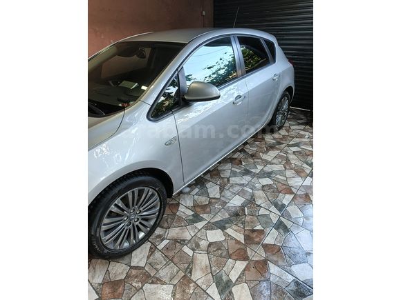 Sahibinden Opel Astra 1.4 T Cosmo 2013 Model