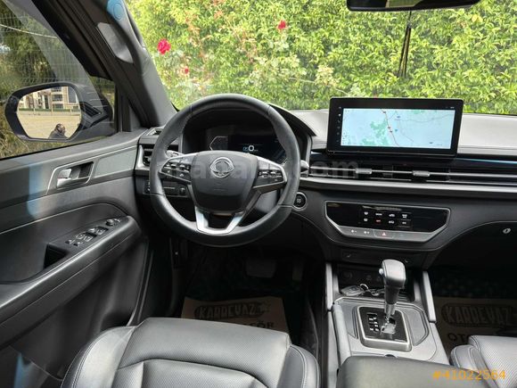 - HATASIZ - MUSSO GRAND 2.2 D 4x4 PLATİNUM PLUS - EKSTRALI -