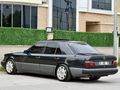 MERCEDES 200 E - SUNROOF - KLİMALI - DEĞİŞENSİZ -