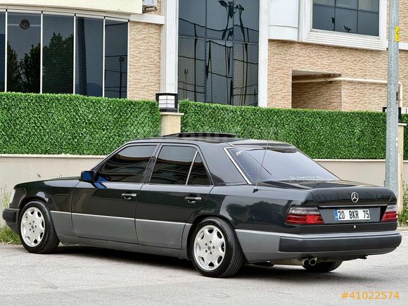 MERCEDES 200 E - SUNROOF - KLİMALI - DEĞİŞENSİZ -