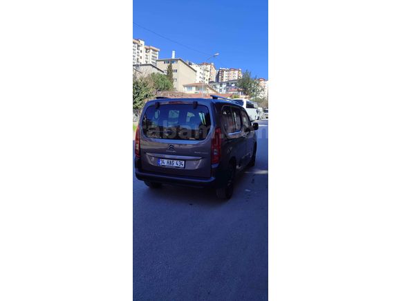 İlk sahibinden yeni mayeneli 2023 model berlingo