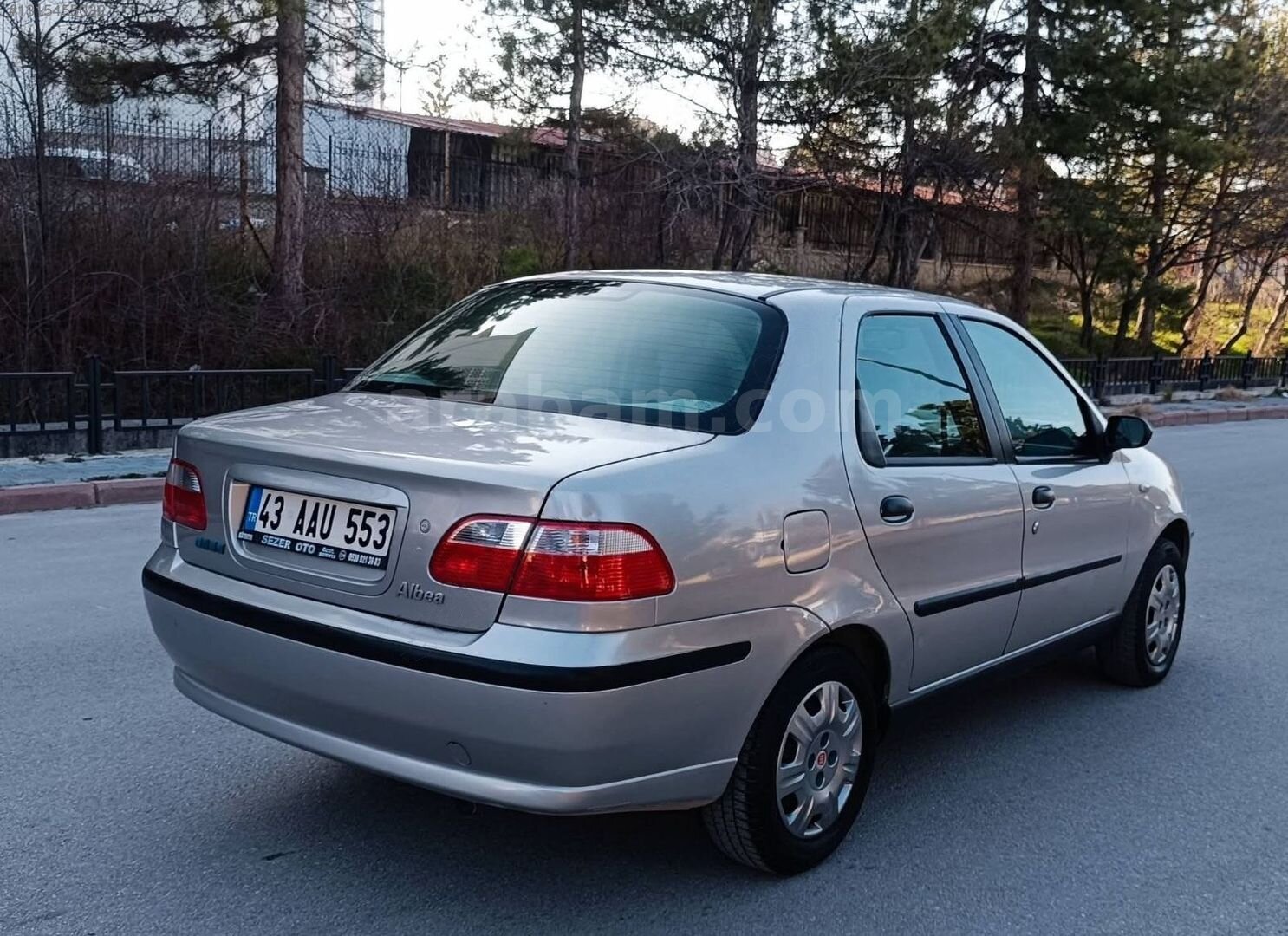 Galeriden Fiat Albea 1.2 Active 2004 Model Kütahya 242.000 km Gri 3
