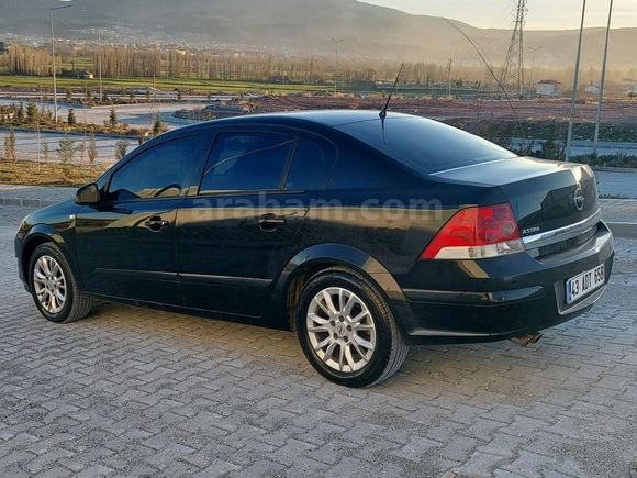 OPEL ASTRA SEDAN ENJOY ELEGANCE 148BİN KMDE