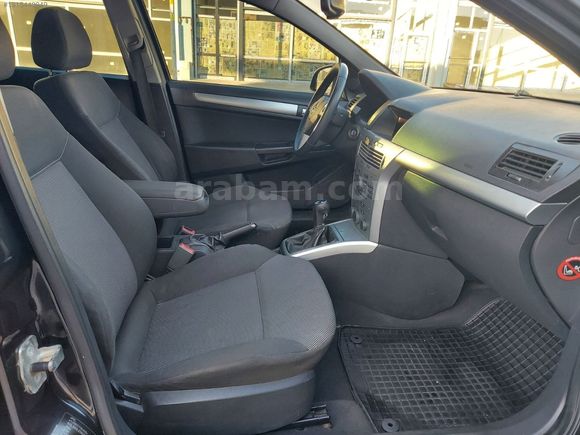OPEL ASTRA SEDAN ENJOY ELEGANCE 148BİN KMDE