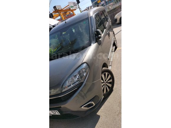 Sahibinden Fiat Doblo Combi 1.6 Multijet Premio Plus 2020 Model