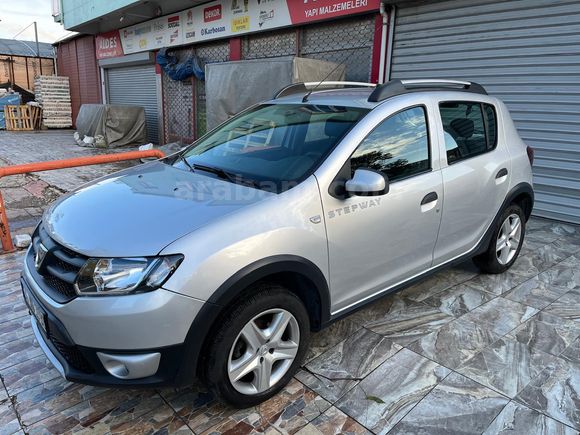 Sahibinden Dacia Sandero 1.5 dCi Stepway 2015 Model