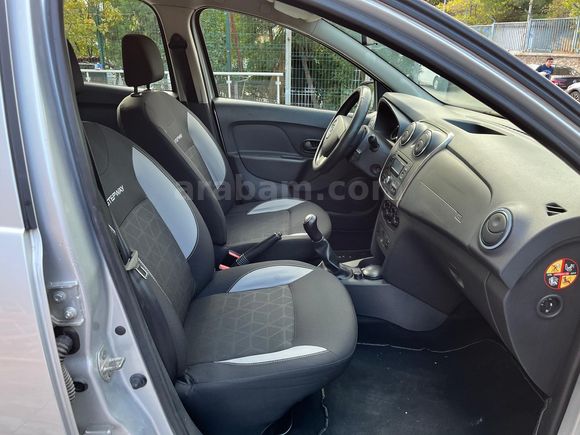 Sahibinden Dacia Sandero 1.5 dCi Stepway 2015 Model