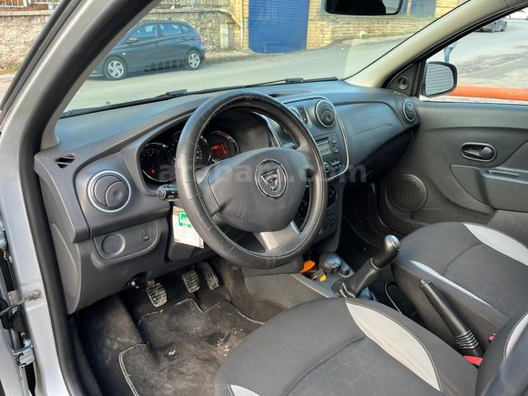 Sahibinden Dacia Sandero 1.5 dCi Stepway 2015 Model