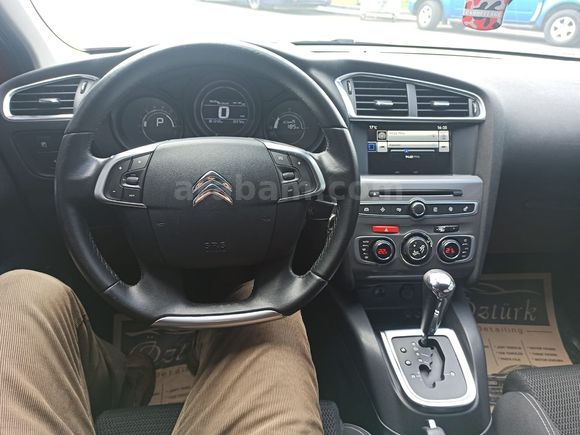 2015MODEL CİTROEN C4 TAM OTAMATİK/HATASIZ BOYASIZ ORJİNALKMDİR
