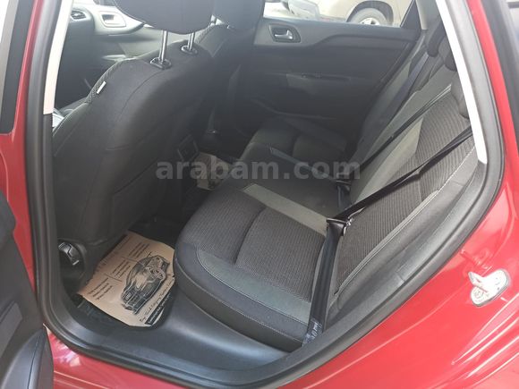 2015MODEL CİTROEN C4 TAM OTAMATİK/HATASIZ BOYASIZ ORJİNALKMDİR
