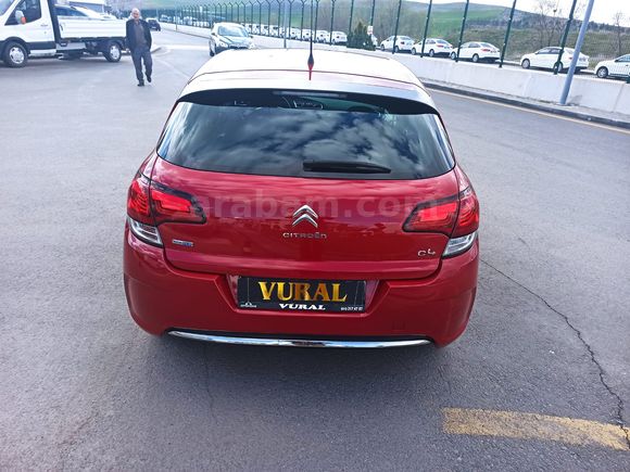 2015MODEL CİTROEN C4 TAM OTAMATİK/HATASIZ BOYASIZ ORJİNALKMDİR