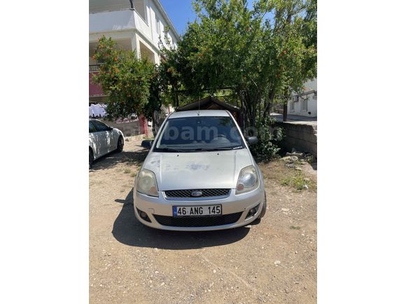 Sahibinden Ford Fiesta 1.4 Collection 2009 Model 