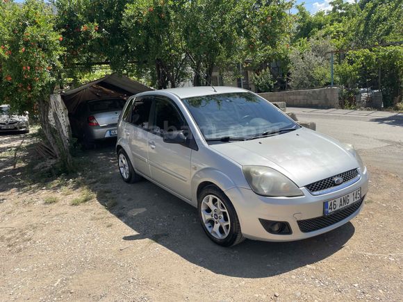 Sahibinden Ford Fiesta 1.4 Collection 2009 Model 