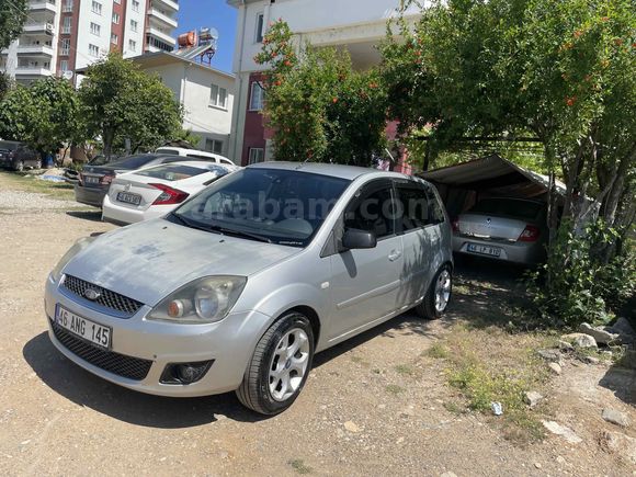 Sahibinden Ford Fiesta 1.4 Collection 2009 Model 