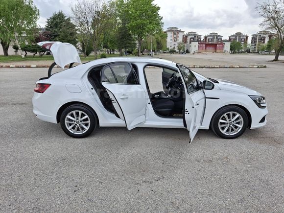 Sahibinden Renault Megane 1.5 dCi Touch 2017 Model