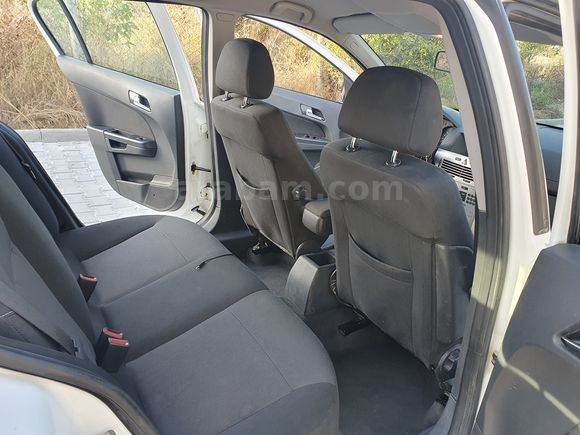 İLK ELDEN DEĞİŞENSİZ Opel Astra 1.6 Essentia Konfor 2012 Model