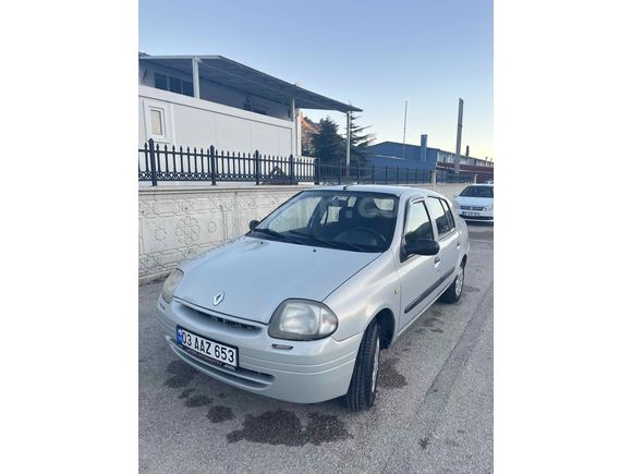 Sahibinden Renault Clio 1.4 RNA 2001 Model 