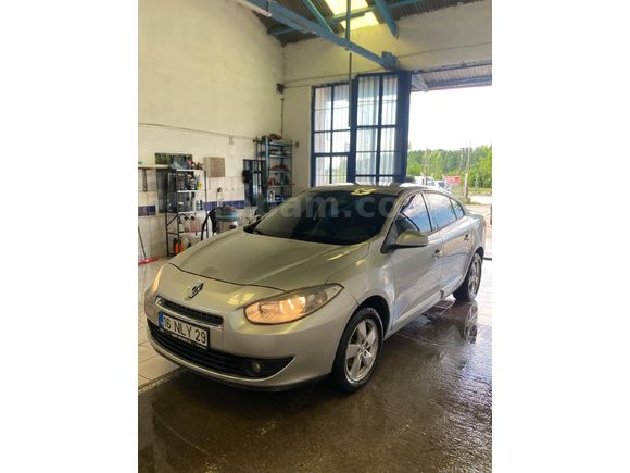Sahibinden Renault Fluence 1.6 Extreme 2012 Model