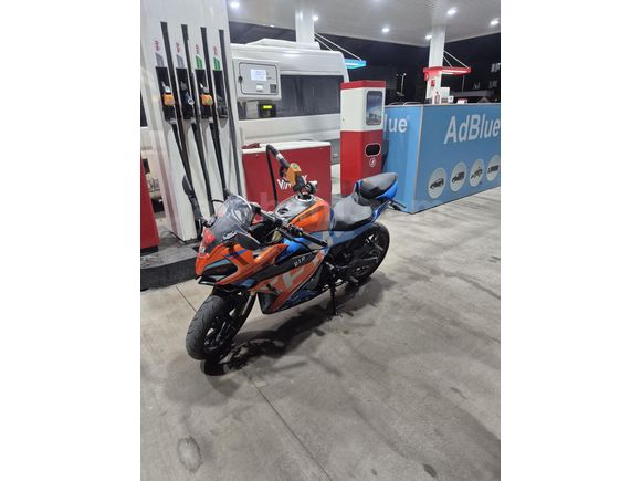 Sahibinden Tertemiz / Hatasız - Boyasız CFMOTO 250SR