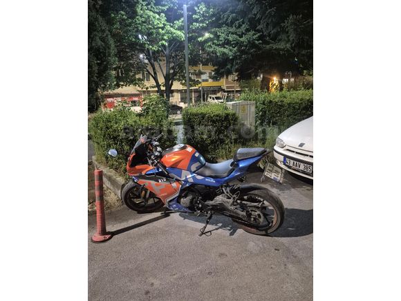 Sahibinden Tertemiz / Hatasız - Boyasız CFMOTO 250SR