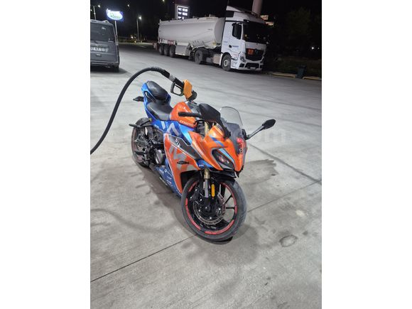 Sahibinden Tertemiz / Hatasız - Boyasız CFMOTO 250SR