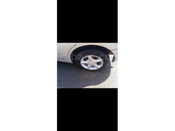 Sahibinden Ford Focus 1.6 Collection 2004 Model Ankara