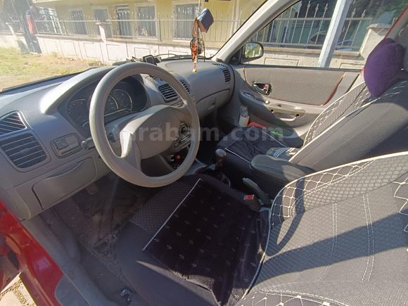 Sahibinden Hyundai Accent 1.3 LX 2000 Model