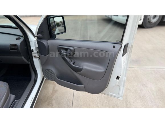 OTOMOBİL RUHSATLI OPEL COMBO 1.7 DTİ MOTOR KLİMALI