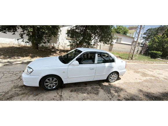 Sahibinden Hyundai Accent 1.6 Admire 2004 Model