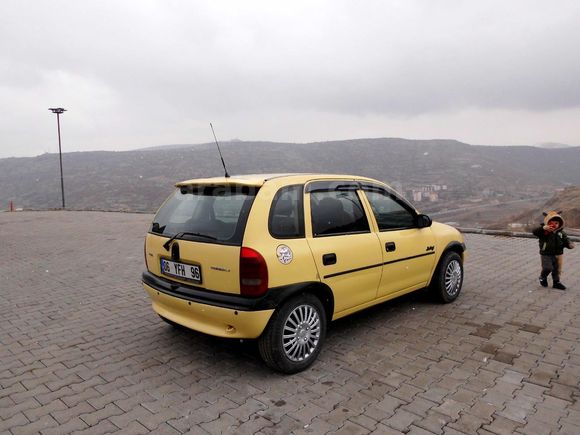 1997 OPEL CORSA 1.4 16V SWİNG HATASIZ MASRAFSIZ