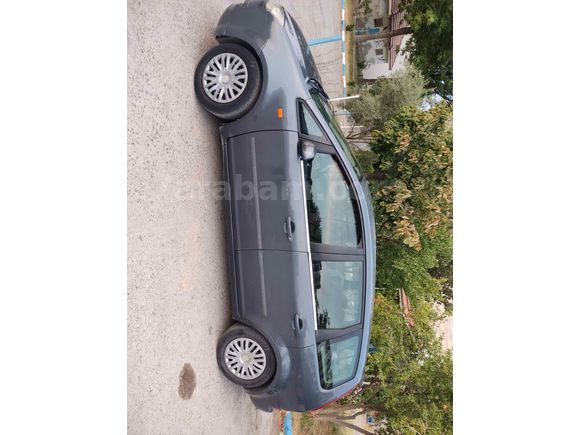Sahibinden Ford C-Max 1.6 TDCi Ghia 2004 Model 