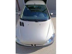 Sahibinden Peugeot 206 1.4 X-Design 2006 Model  135.000 km Gri (Gümüş)