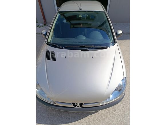Sahibinden Peugeot 206 1.4 X-Design 2006 Model  135.000 km Gri (Gümüş)
